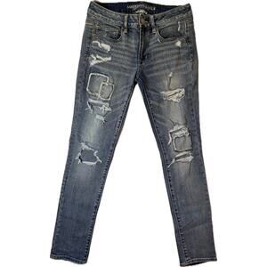 American Eagle Distressed Super Stretch Skinny Jeans in US 6 Reg